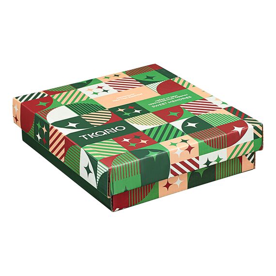 Набор из двух сервировочных тарелок Sweet Memories из коллекции New Year Essential, Tkano, фото , изображение 9